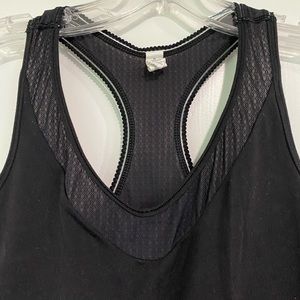 Black lululemon tank